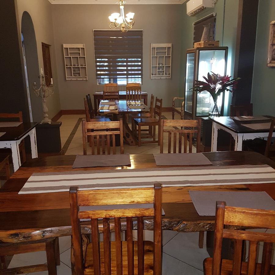 קומאטיפורט Stoep Cafe Guest House מראה חיצוני תמונה